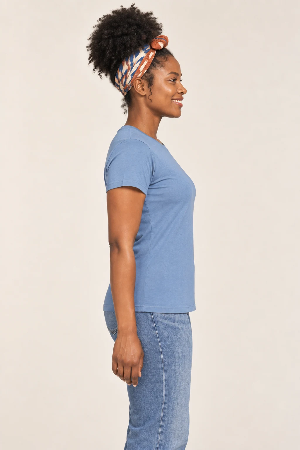 Gildan 64000 left side garment preview
